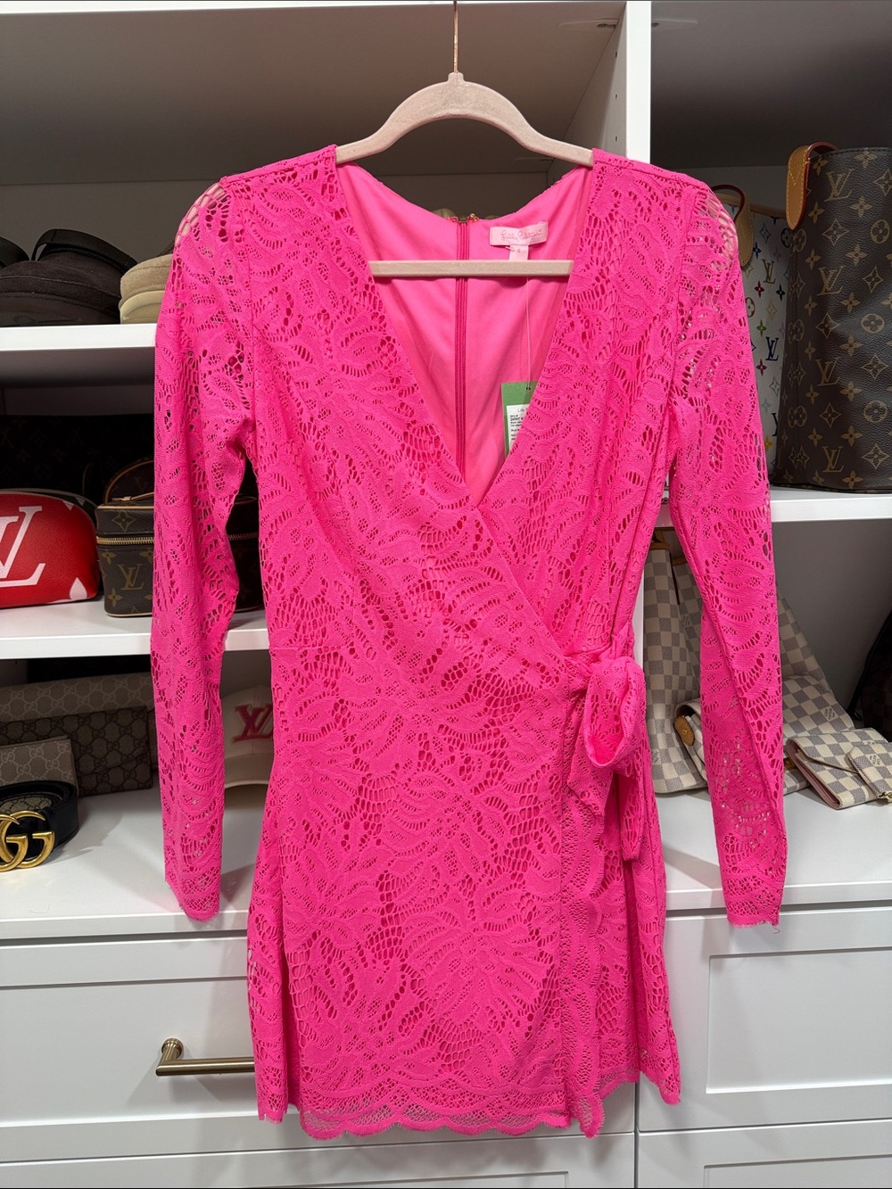Lilly Pulitzer Tiki Wrap Romper Raz Berry Paradise Found Lace Hot Pink NWT